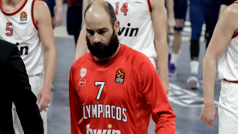 Ο Σπανούλης ξύρισε το μούσι του και έγινε αγνώριστος!